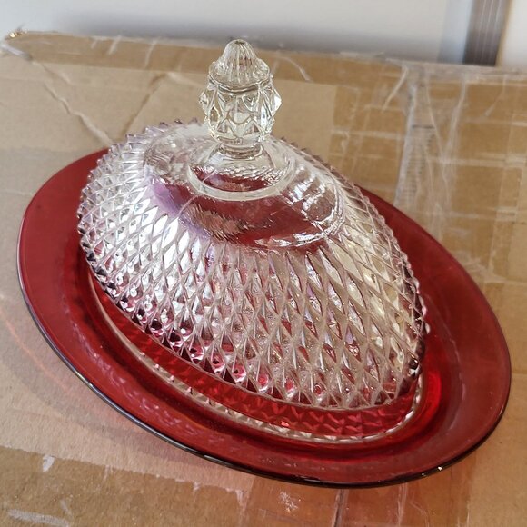 Vintage Indiana Glass Ruby Red Flash Diamond Point Oval Covered Butter Dish BINI - Picture 1 of 7